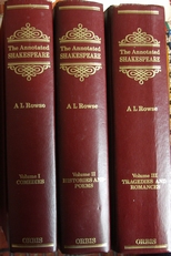 The annotated Shakespeare,complete works 3 volumes. 